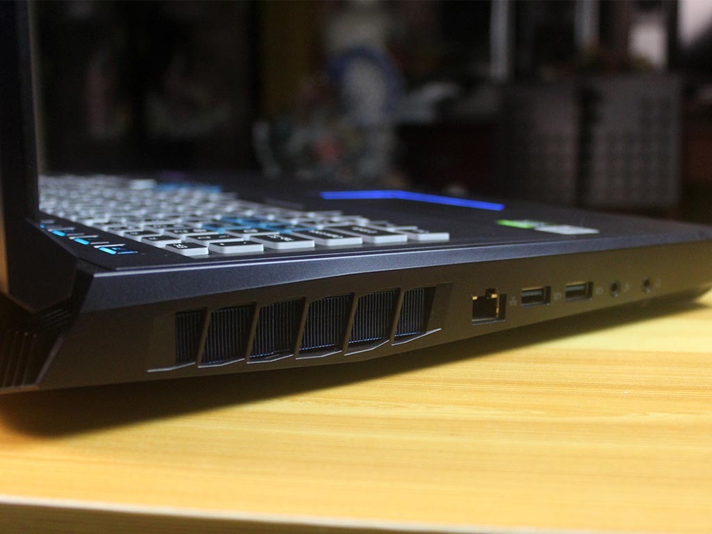 Acer Predator Helios 700 (2020) Review 91 acer predator helio 700 review philippines 5