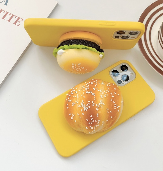 Weirdest Smartphone Cases of 2021 97 Screenshot 2021 07 03 215902