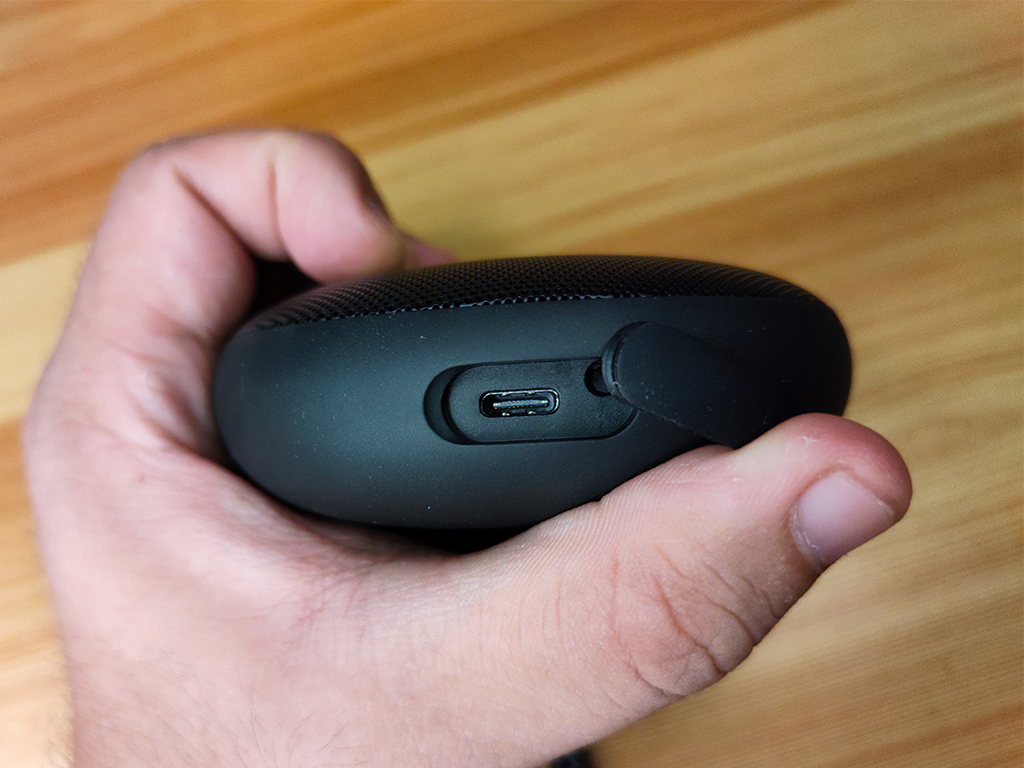 realme Cobble Bluetooth Speaker Unboxed, Hands-on 89 realme cobble bluetooth speaker philippines price specs features sale 4