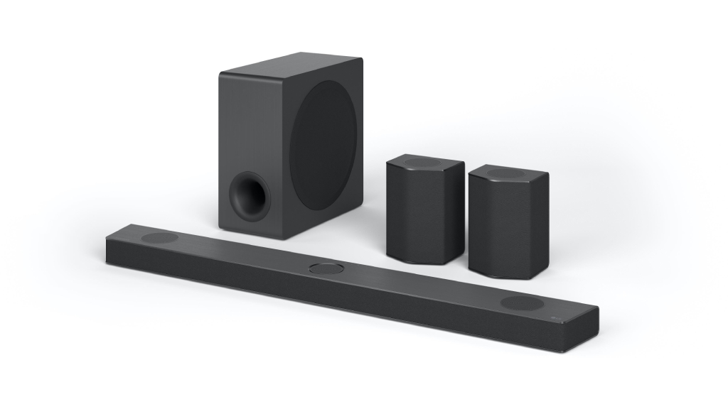 LG S95QR Soundbar: Specs, Features 88 Soundbar Product 01
