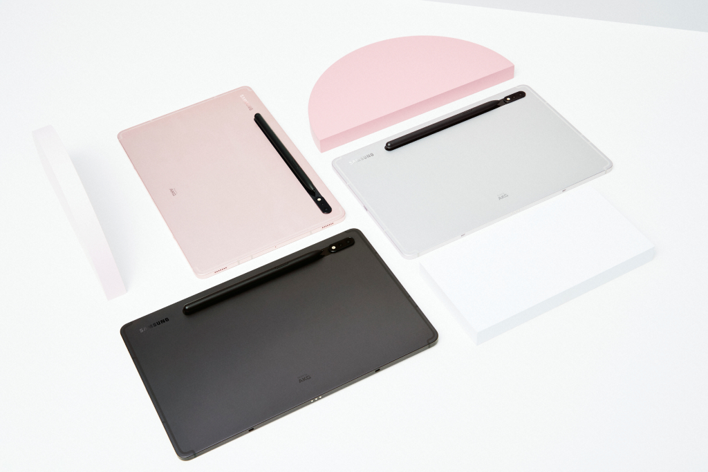 Samsung Galaxy Tab S8, S8+, S8 Ultra: Price, Specs, Availability in the Philippines 89 1 010 Family Tab S8 Ultra Graphite Tab S8 Silver Tab S8 Pink Gold HI