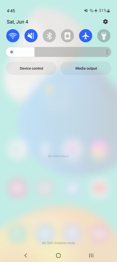 Samsung Galaxy M33 5G Review 99 Screenshot 20220604 164527 One UI Home