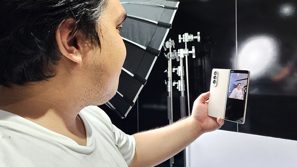 Samsung Galaxy Z Fold 4 Hands-on 94 samsung galaxy fold 4 philppines price specs features wheretobuy 15