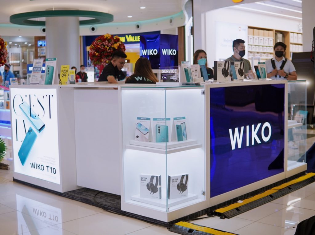 Wiko Opens Its 1st Kiosk in PH at SM Grand Central 90 wiko sm grand central 01