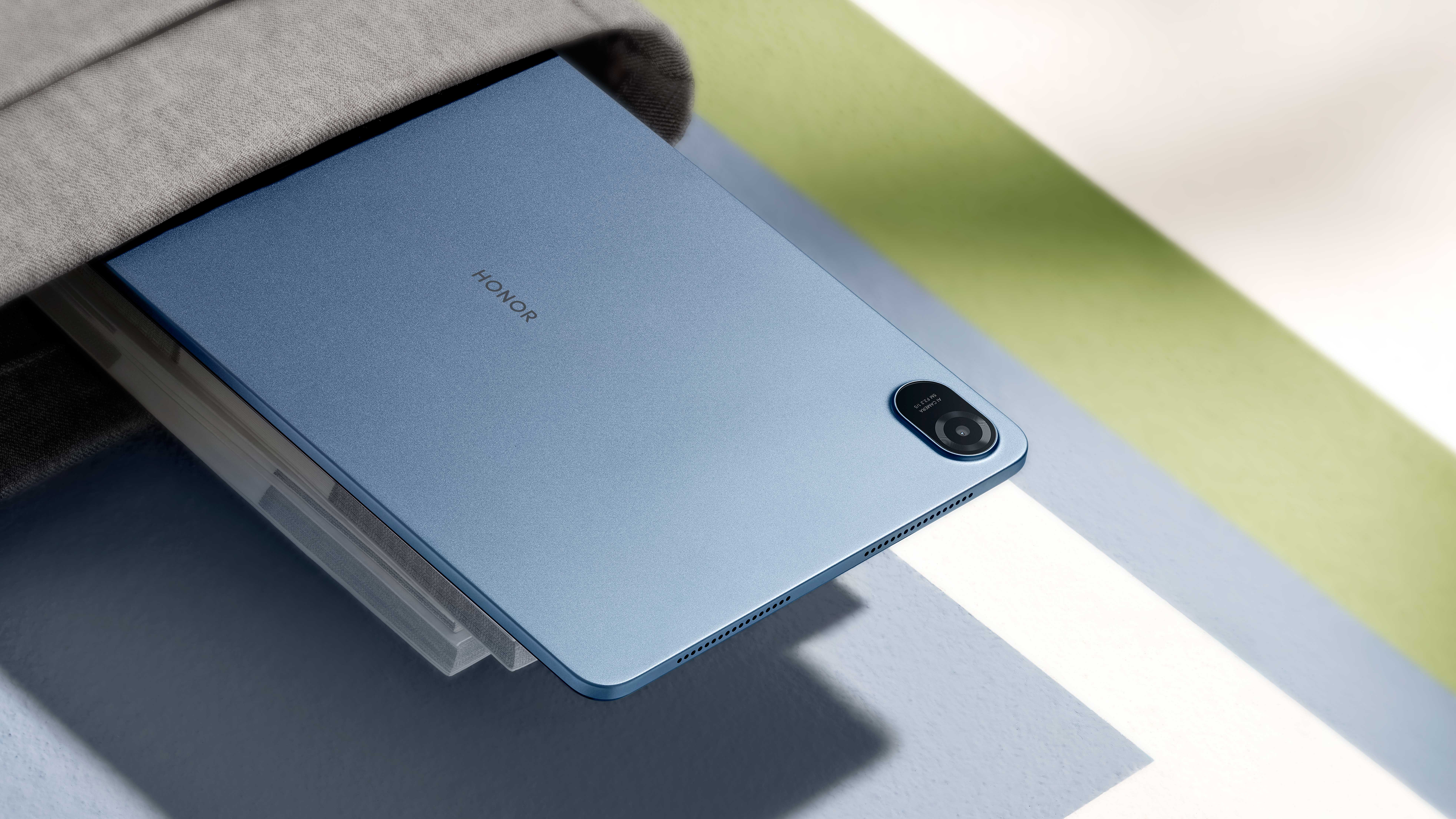 HONOR 70, MagicBook 14, Pad 8, and more debut globally at IFA 2022 93 HONOR Pad 8 image1