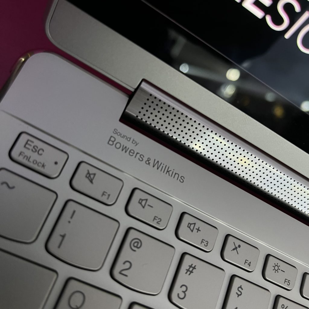 Lenovo 7th Gen Yoga Laptops: Specs, Features, Price in the Philippines 92 IMG 3154