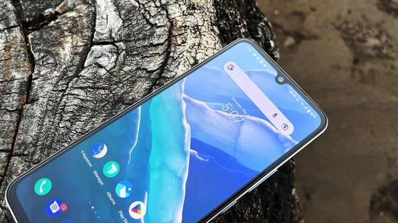 vivo V25e Review 103 vivo V25e full review display 01