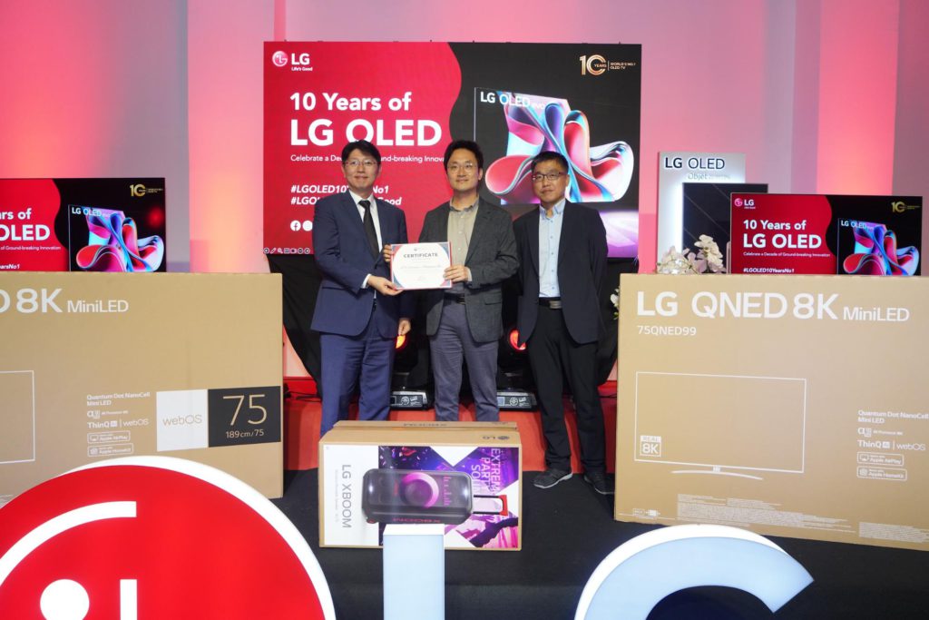 LG OLED Celebrates 10 Years, Partners with KCC 88 LG with KCC Director