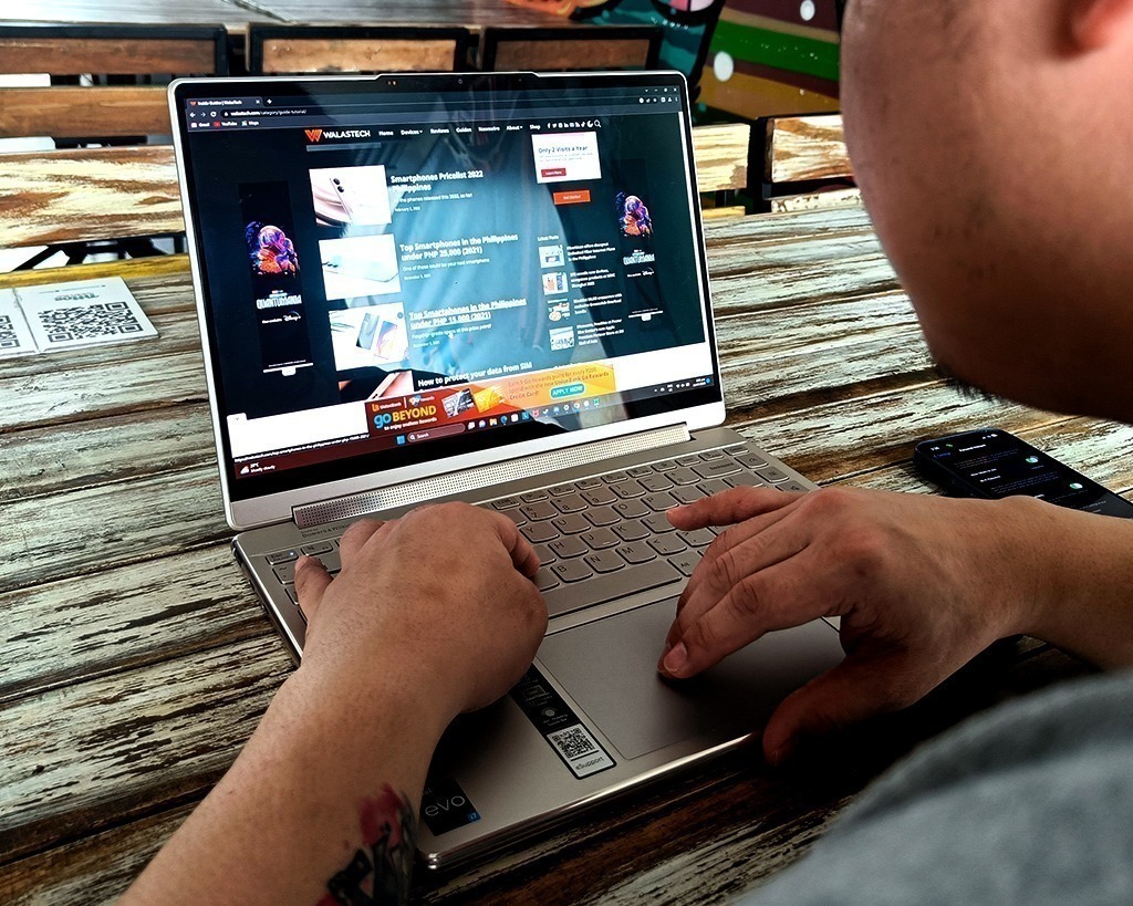 Lenovo Yoga 9i Gen 8 Review: Sleek, Reliable and Elegant Laptop 100 Lenovo Yoga 9i Gen 8 Review 16