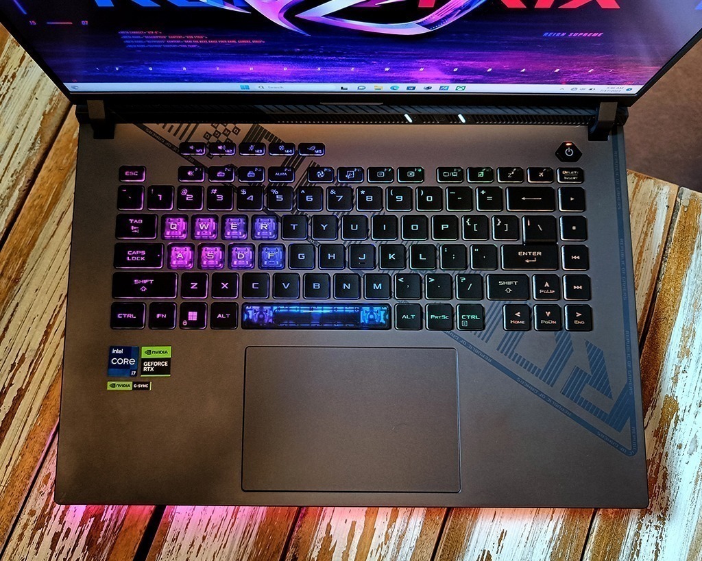 ASUS ROG Strix G16 G614J Review: Gaming Power and Design 89 asus strix g16 2023 i716gb1tb4060 review 6