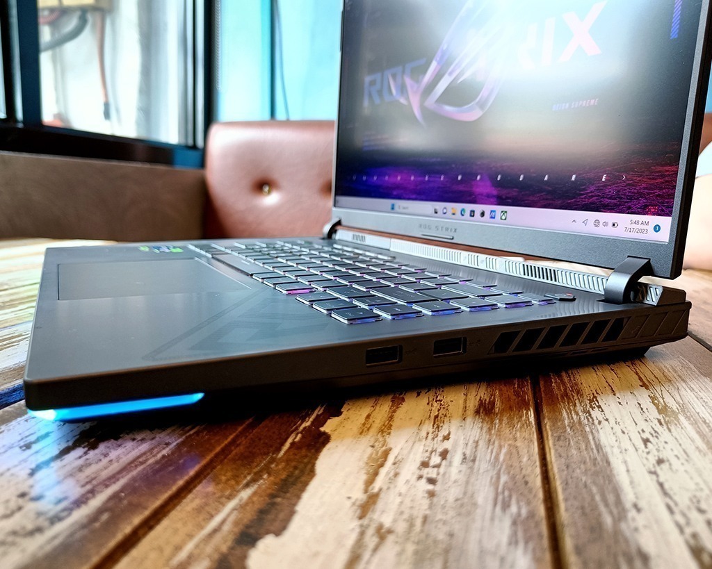 ASUS ROG Strix G16 G614J Review: Gaming Power and Design 90 asus strix g16 2023 i716gb1tb4060 review 9
