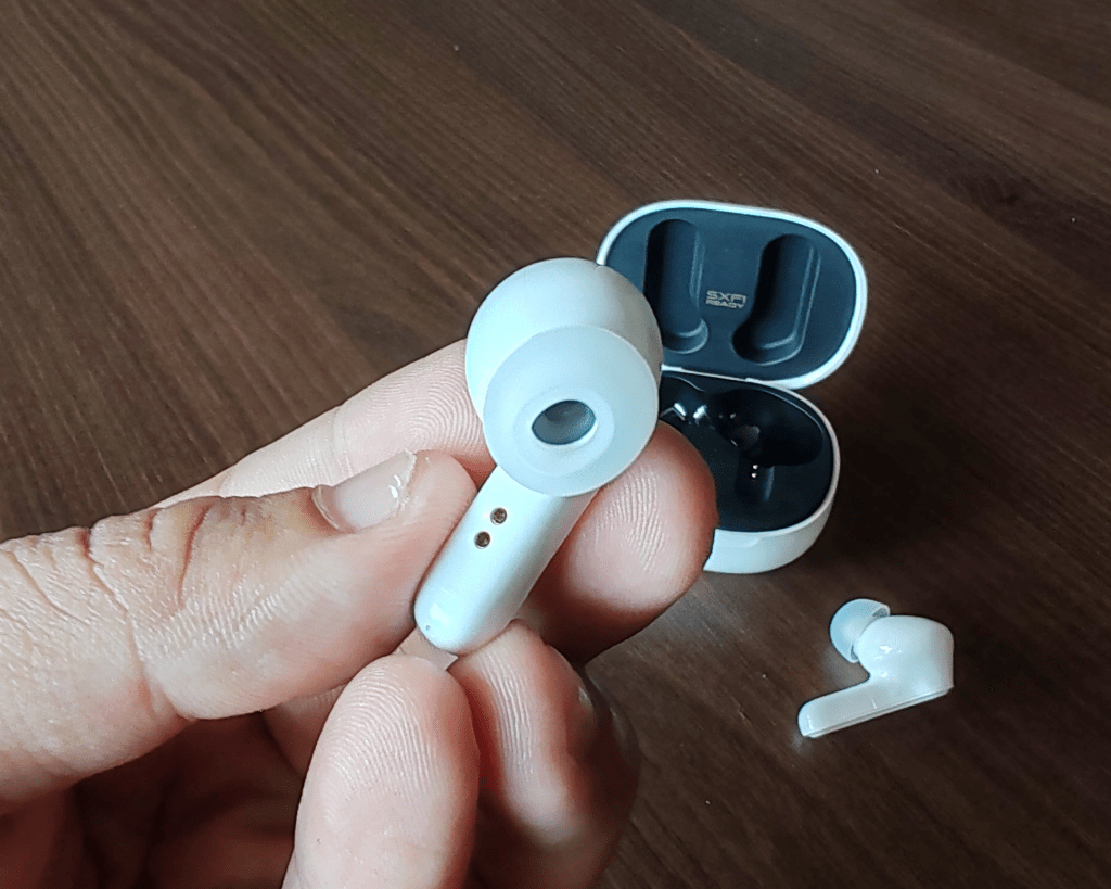 Creative Zen Air Wireless Earbuds Review: Affordable Audio Excellence 91 creative zen air review philippines 2