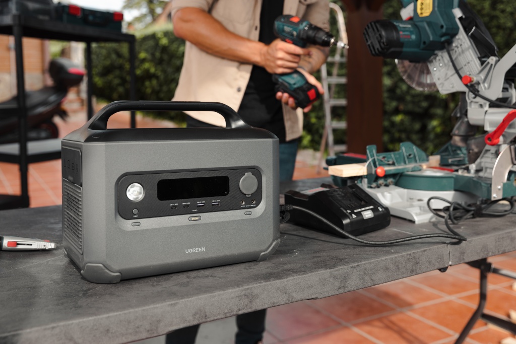 Ugreen Showcases Revolutionary Charging and Portable Energy Products 90 0F8A0834 1