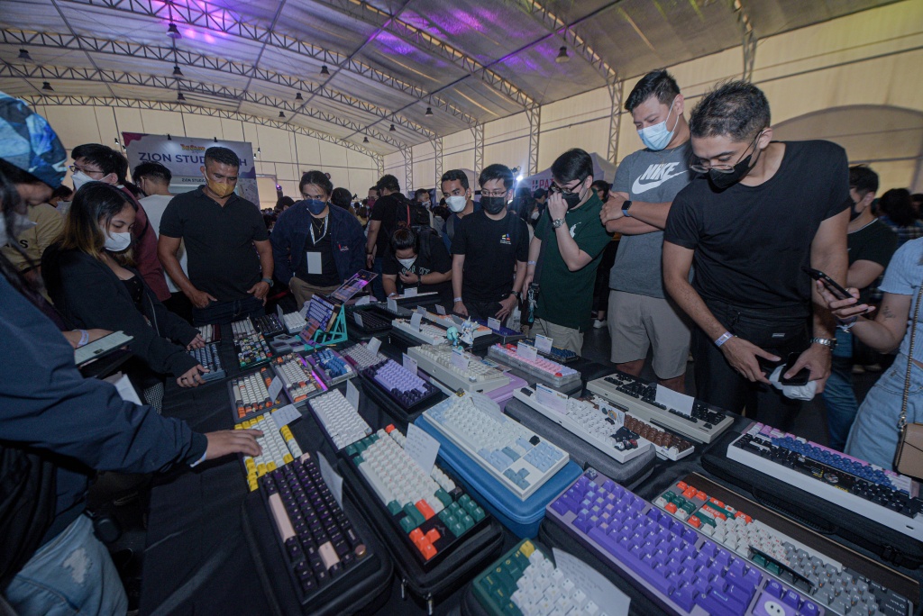 The Grand Lason Round 2: World's Largest Mechanical Keyboard Meetup Returns 90 TGL 0796 2 1