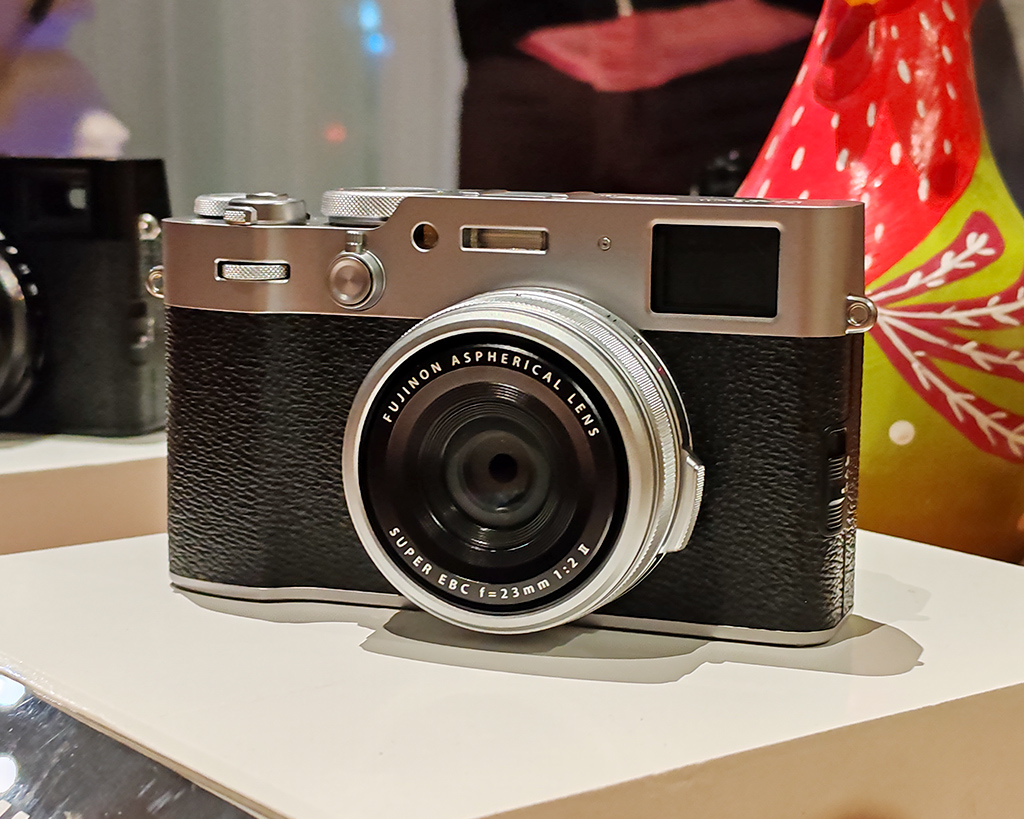 Fujifilm X100VI: Specs, Features, Price in the Philippines 87 fujifilm x100vi review philippines price specs features 12