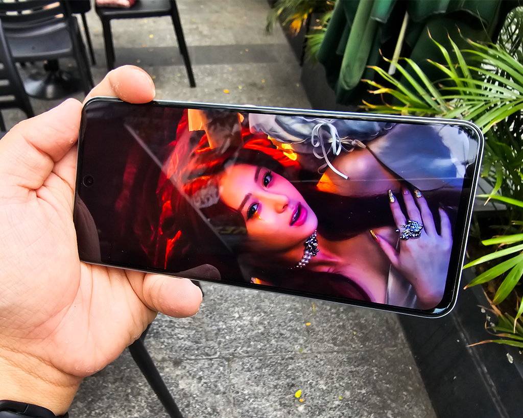 realme 12+ 5G Review Philippines: Smartphone Shining Through 93 realme 12plus review philippines sale price features specs 12
