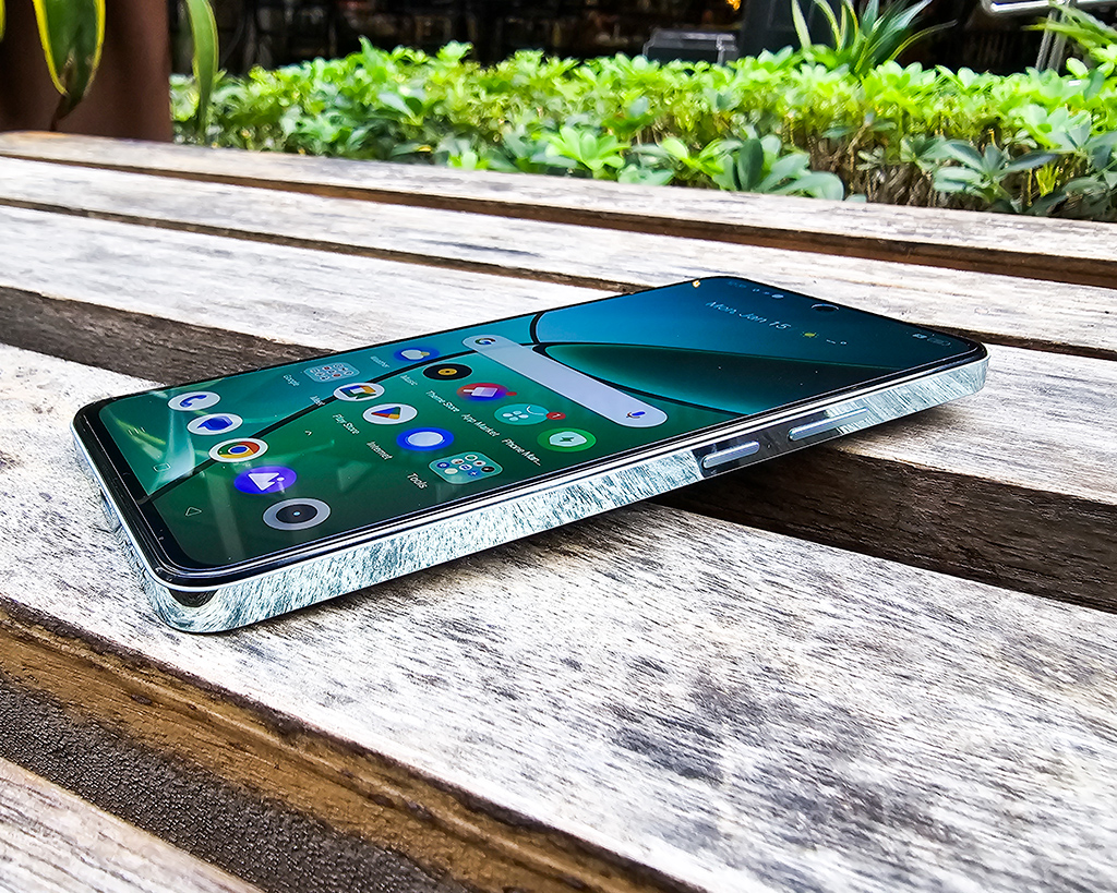 realme 12+ 5G Review Philippines: Smartphone Shining Through 90 realme 12plus review philippines sale price features specs 3