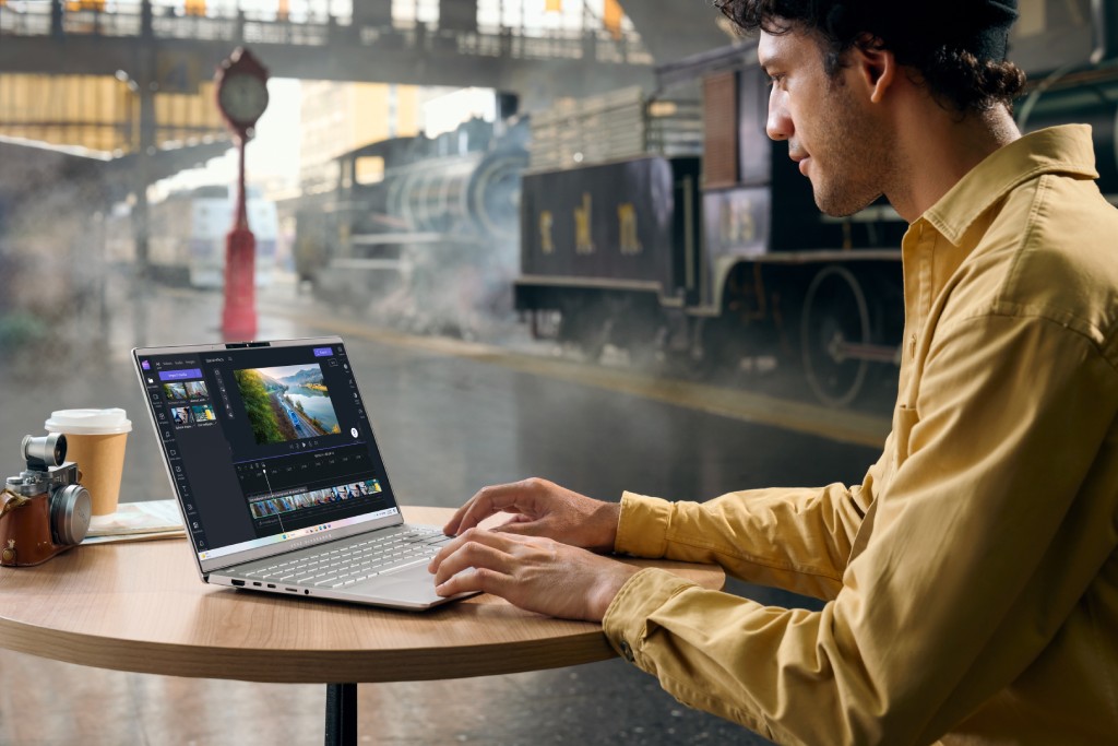 ASUS outs Vivobook S 15 (S5507) AI-powered PC 87 ASUS Vivobook S 15 Scenario photo 09 1
