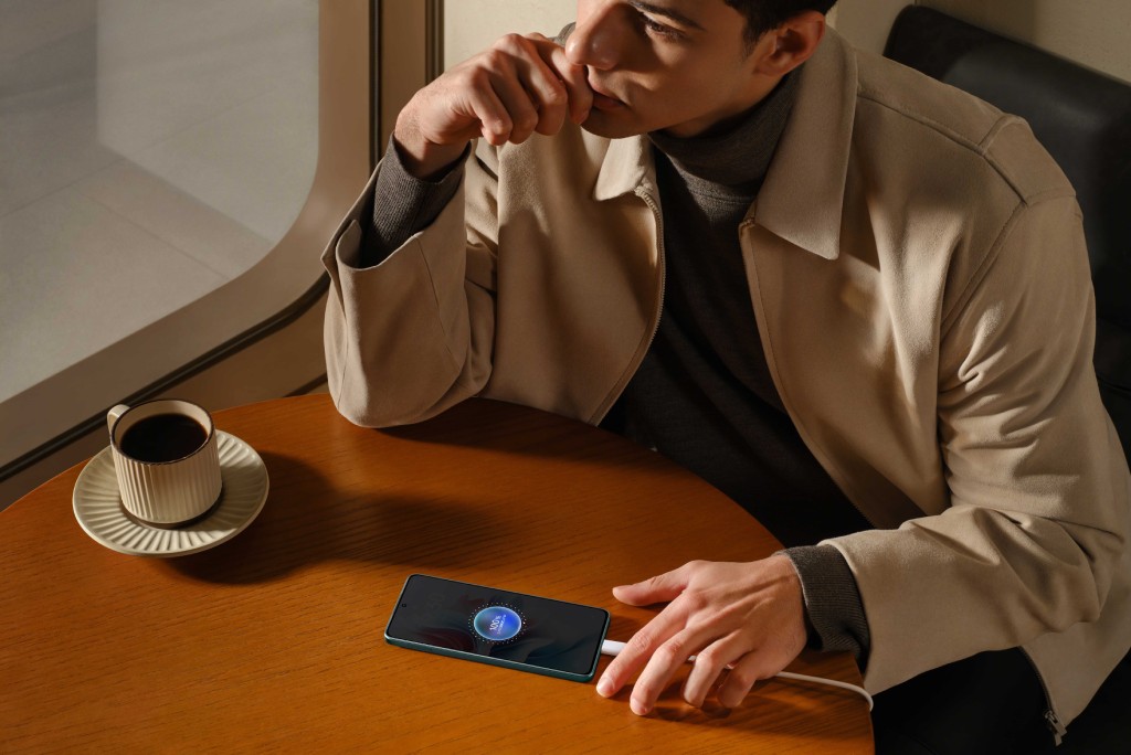 Five Features That Make the OPPO Reno11 F 5G the Ideal Phone on your next adventure 88 Palm Green棕树绿 Flash Charge闪充 RGB min 1