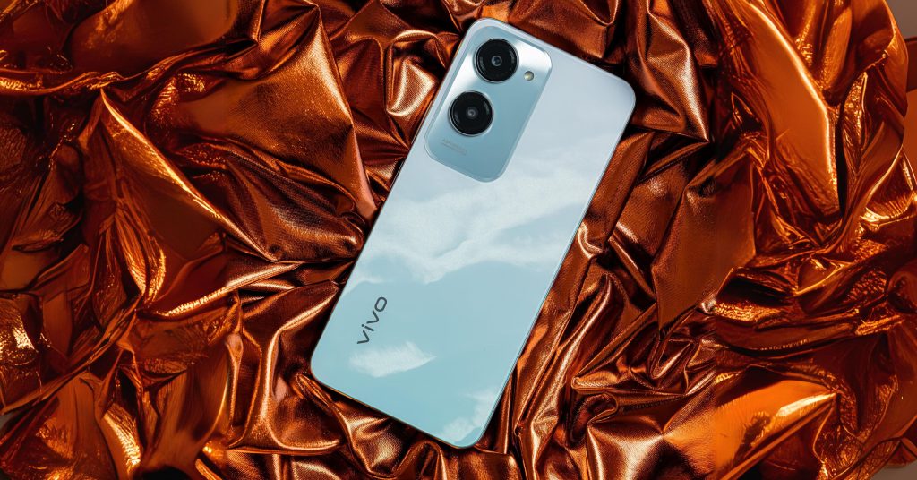 Capture and store more with vivo Y18's new 256GB storage, 8GB RAM variant 88 vivo Y18 2 min