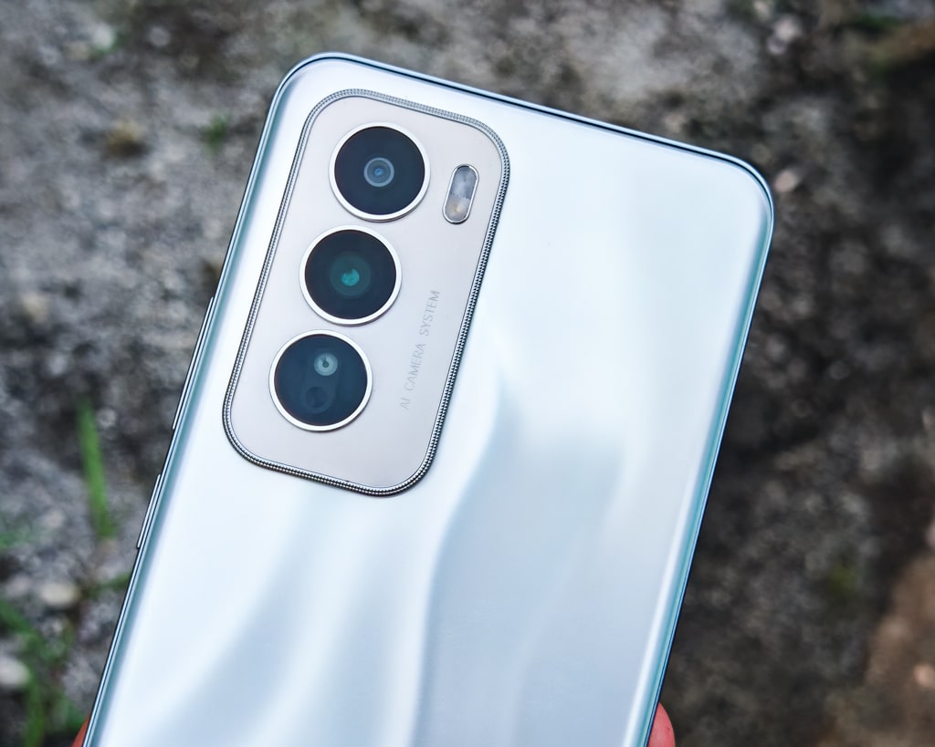 OPPO Reno12 5G Review 92 IMG 20240714 175739 min