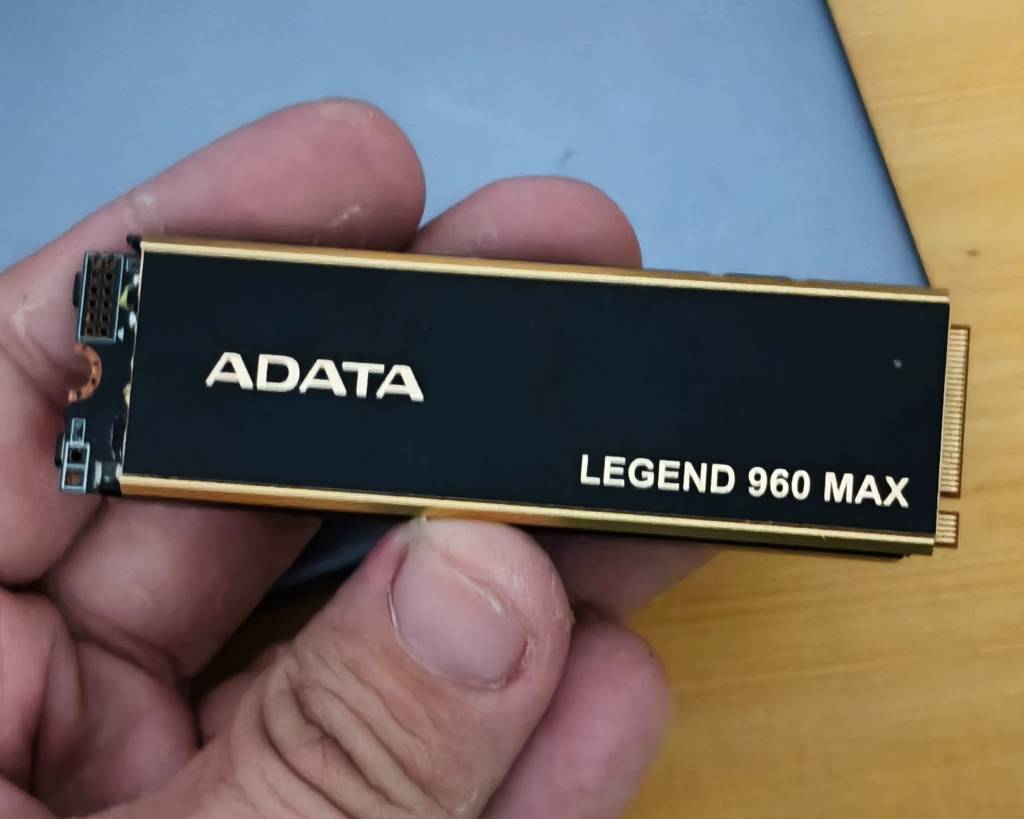 ADATA Legend 960 Max PCIe Gen4 SSD: Unleashing the Beast 97 adata legend 960 ssd review walastech 5