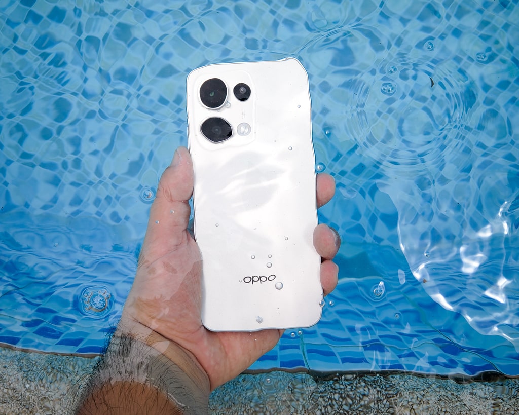 The Time I Took My OPPO Reno13 5G to Swimming and It Survived Better Than I Did 91 oppo reno13 5g swimming underwater 6 min