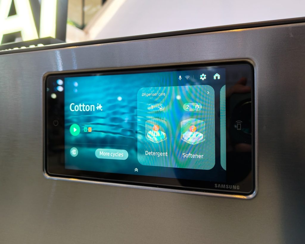 FIRST LOOK: The New Samsung Bespoke AI Combo Washer, priced at PHP 180K 88 samsung bespoke ai combo washingmachine ph 2 min