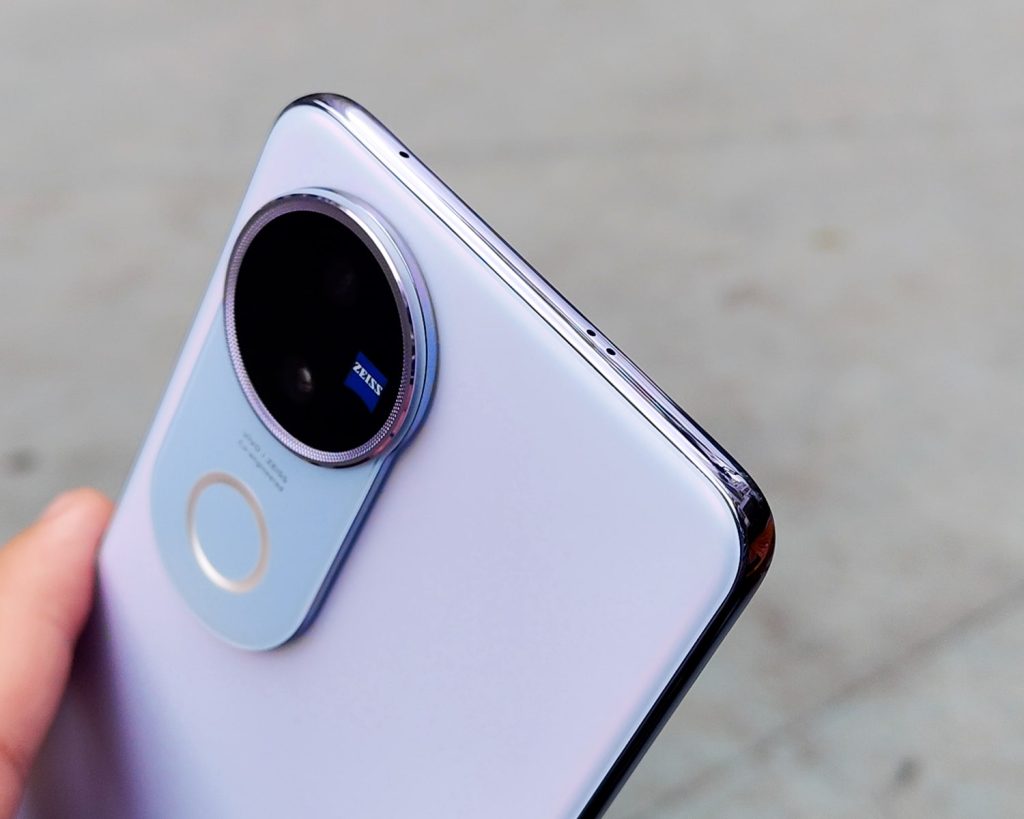 FULL REVIEW: Is the vivo V50 5G the Best V-Series Phone Yet? 90 vivo v50 5g review philippines 5