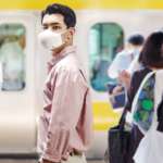 5 LG PuriCare™ Wearable Air Purifier with VoiceON™