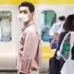 5 LG PuriCare™ Wearable Air Purifier with VoiceON™