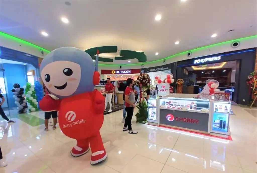 CHERRY opens SM City Grand Central kiosk 86 Cherry Grand Central Kiosk with Cosmic