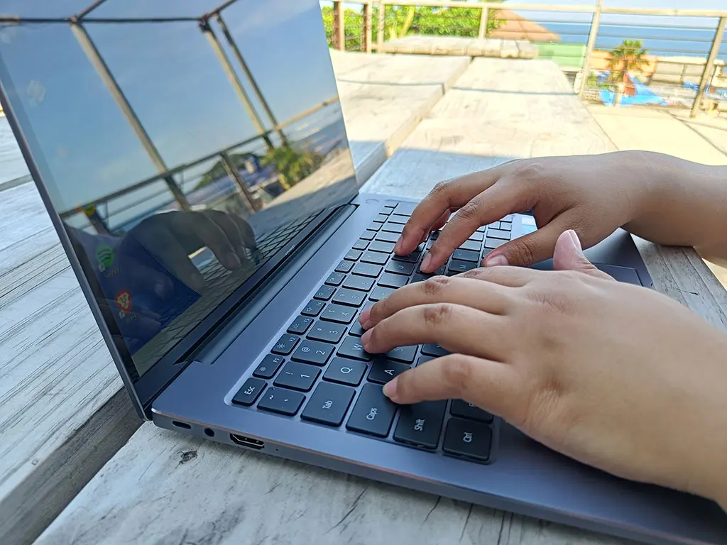 Huawei MateBook 14 (Intel Core i5, 16GB RAM) Review 89 huawei matebook d14 2022 review philippines 10