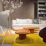 Pose in moooi brand shop 02