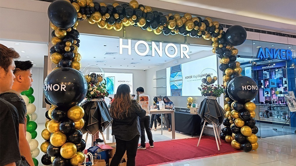 honor store opening sm north edsa 1