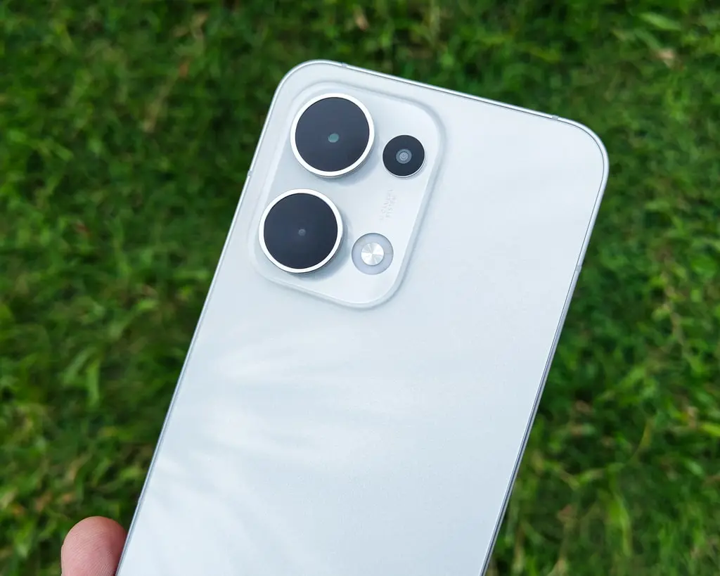 FULL REVIEW: The OPPO Reno13 5G is the perfect balance between style and performance 91 oppo reno13 5g review philippines sale price 4