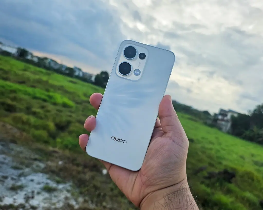 Top Features of the OPPO Reno13 5G That You’ll Love 85 oppo reno13 5g top features 8 min