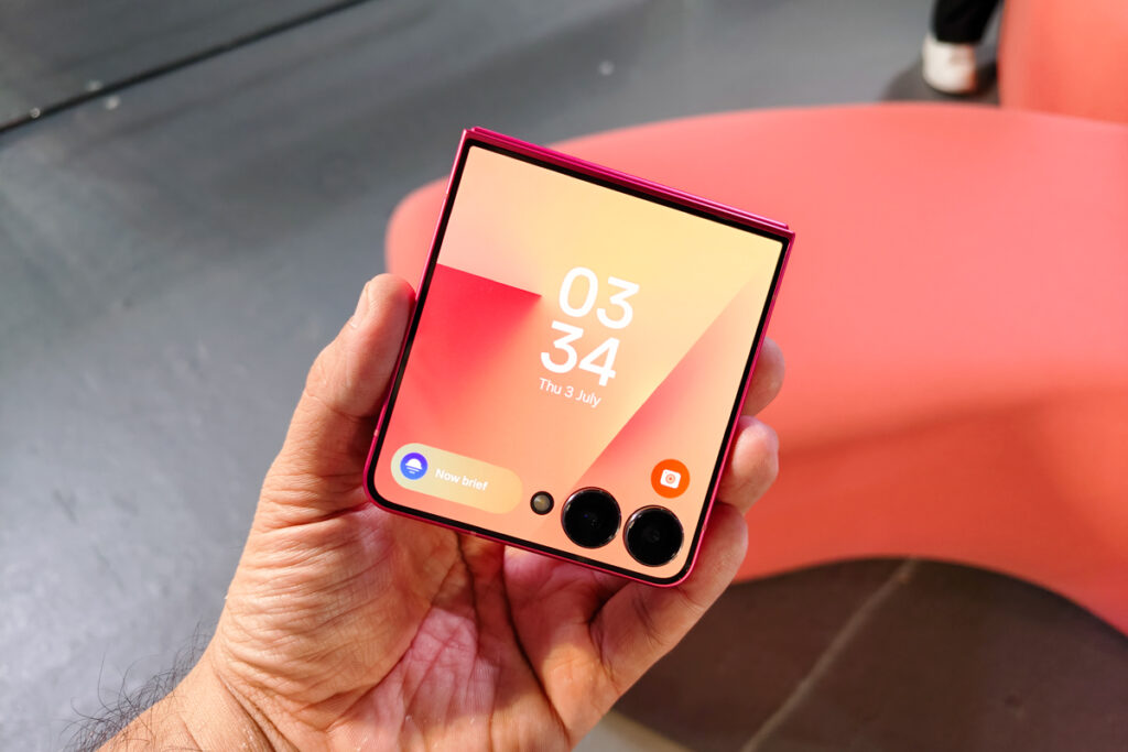 Samsung Galaxy Z Flip7, Flip7 FE Now Official, Priced in the Philippines 88 samsung galaxy z flip7 philippines