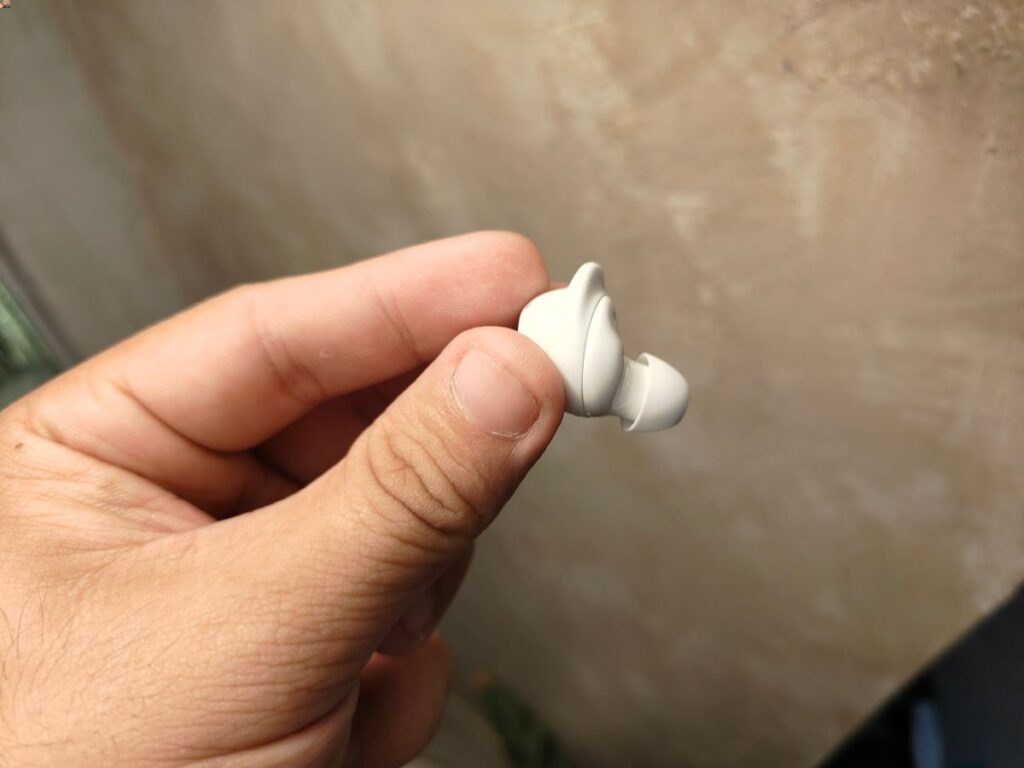 Samsung Galaxy Buds Core Hands-on: Budget Comfort 90 102