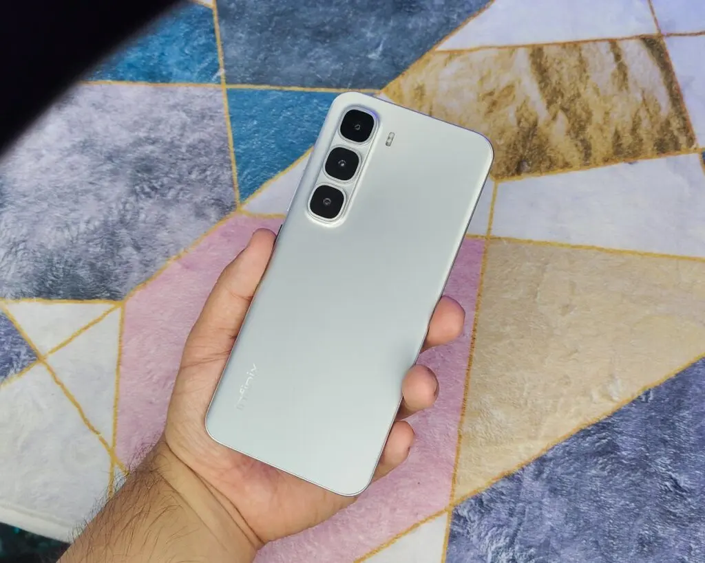 Infinix HOT 60 Pro+ Hands-On: Ridiculously ‘Paper Thin’ at 5.95mm 92 infinix hot 60 pro plus philippines 9 min