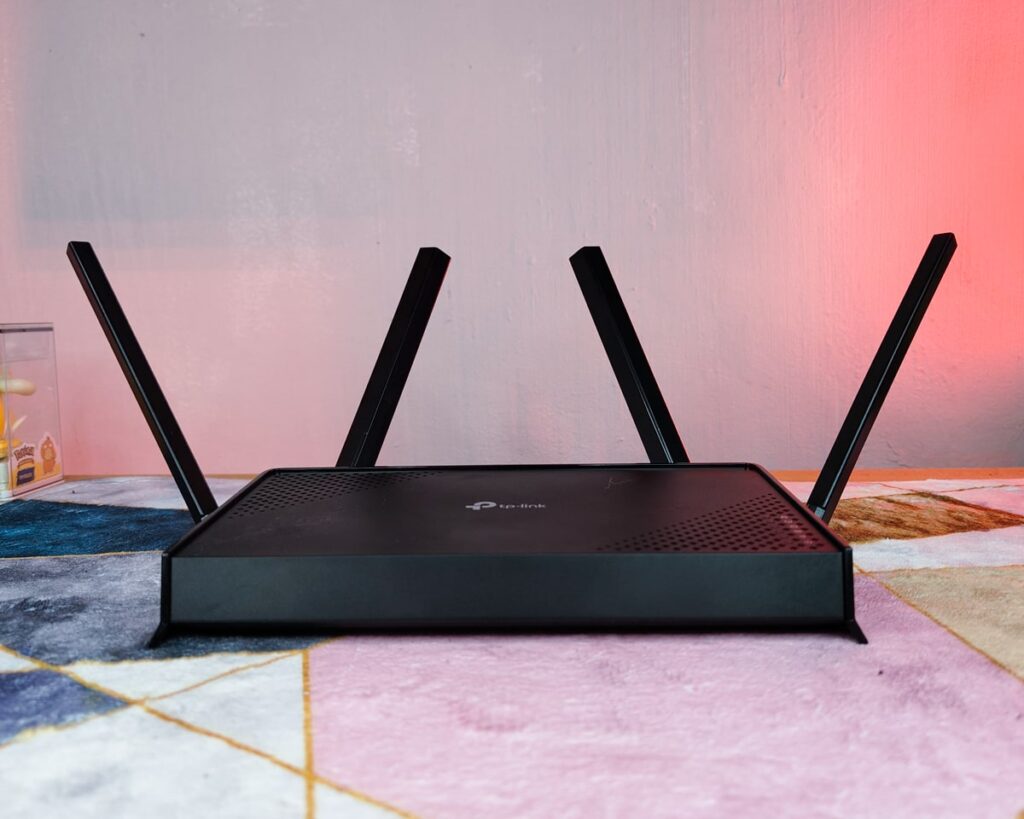 TP-Link Archer BE220 Review: Bringing Wi-Fi 7 Home Without the Cost 88 tp link archer be220 wifi7 router philippines review 2 min