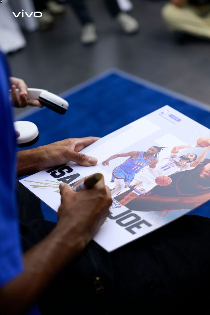 Isaiah Joe brings NBA Championship energy to vivo's 10th Year 91 vivo Meet and Greet with Isaiah Joe 7 1
