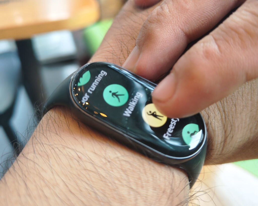 Xiaomi Smart Band 10 Review: Fit in Style, Function in Focus 89 xiaomi smart band 10 review philippines 4
