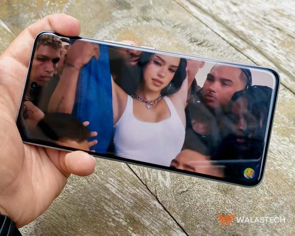 vivo V60 Review: Zooming Further 90 vivo v60 review philippines 9