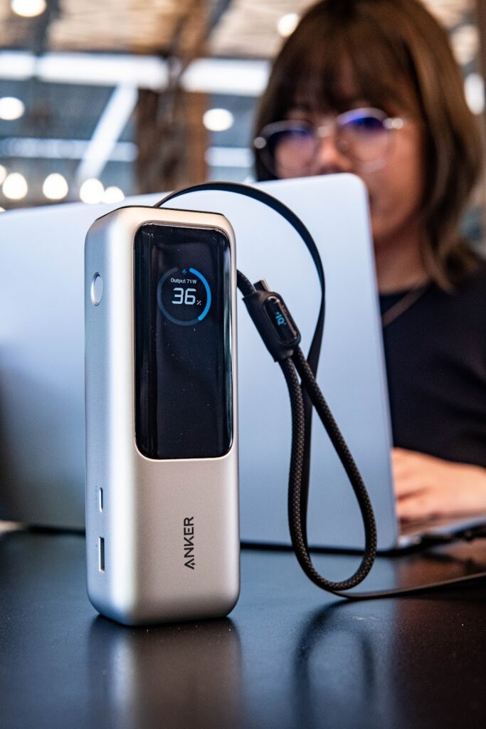 Anker unveils Ultimate Portability Line for iPhone 17 and laptops 89 02 Body