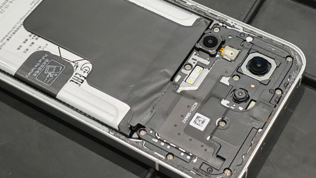 Here's why you should only buy official PH-released devices: the Aftersales Service 87 New Project 3