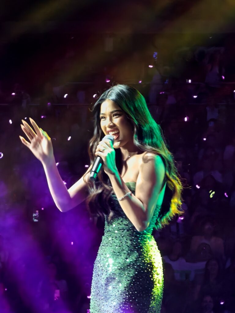 How the vivo X200 FE’s Dual ZEISS Cameras Handle the Concert Stage 90 vivo x200 fe sample photo 7