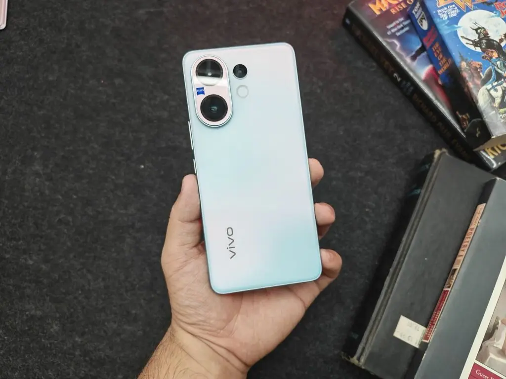 Can the vivo V60 5G Keep Up? Gaming Tests with Genshin, MLBB, and Honkai 85 image 1