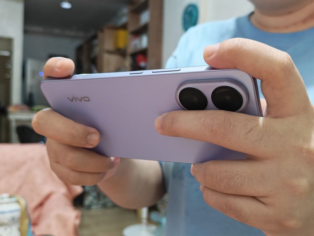 Style That Plays Hard: The vivo V60 Lite as Every Gamer’s Daily Gear 87 image 8