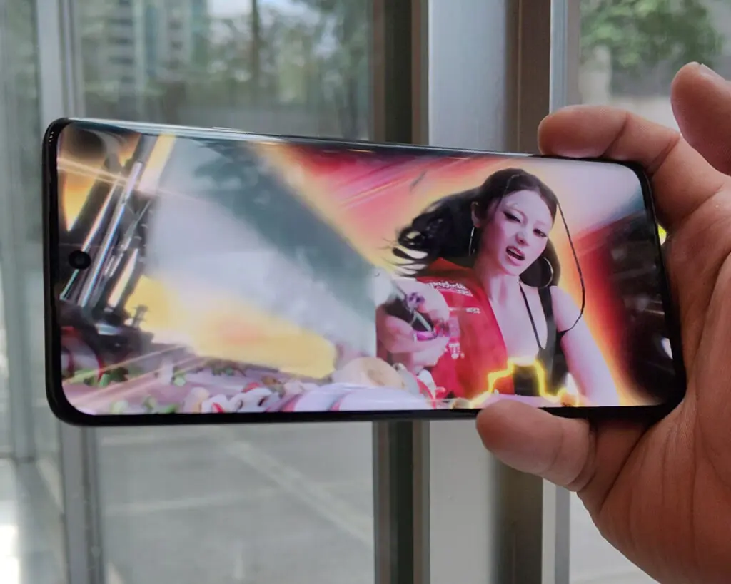 POCO M8 5G Review: Slim Built for Daily Life 88 frame 1 2